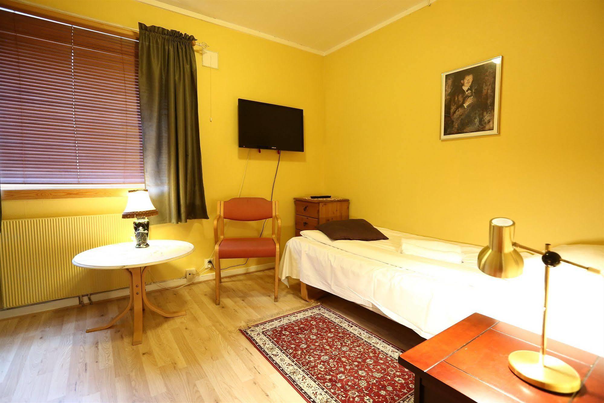 Barents Bed & Breakfast 2*